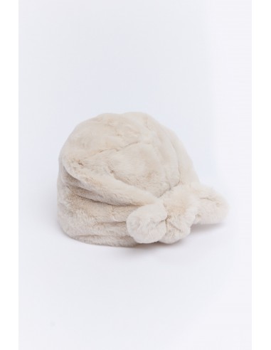 FAUX FUR HAT CHALK de l' environnement