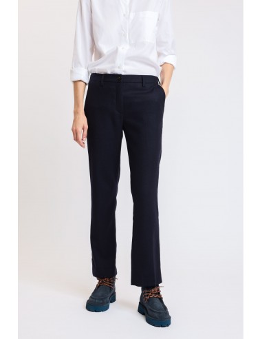 PANTALON FLARE EN FLANELLE MARINE d'Europe débarque