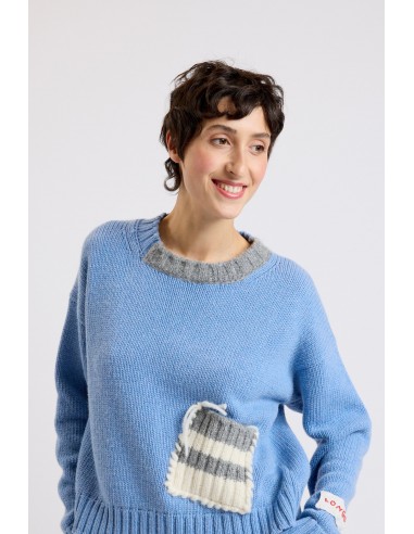 POCKET SWEATER SKY est présent 